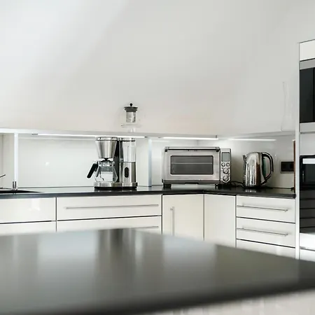 Savoir-vivre * انديغن